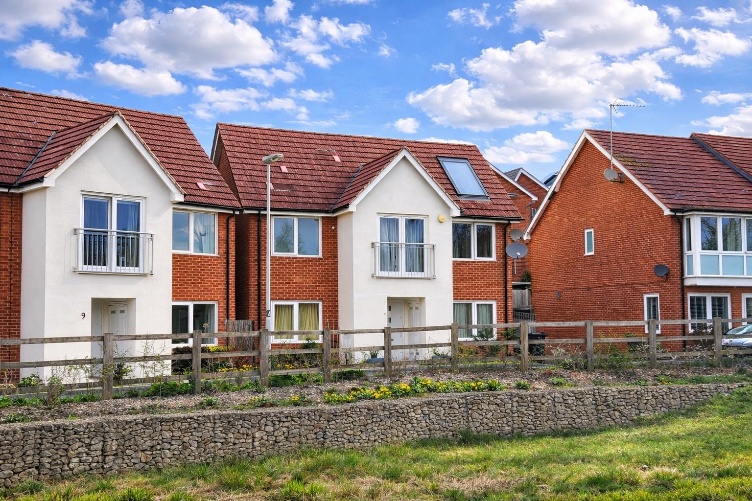 Lowery Crescent, Oxley Park, Milton Keynes